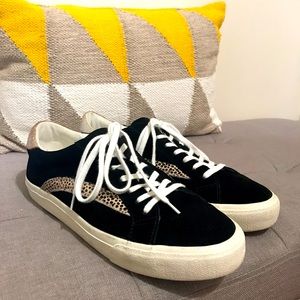 Madewell Sneakers in Black with Leopard Print